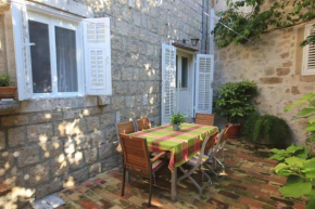 Отель Holiday Home Cavtat 8557  Цавтат